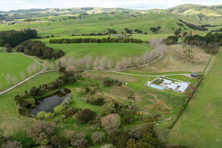 Photo of property in 752 Ponatahi Road, Martinborough, Carterton, 5792