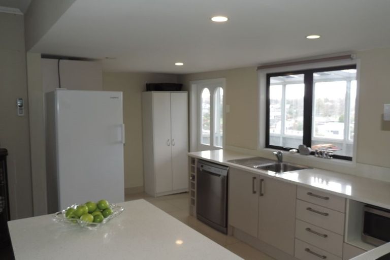 Photo of property in 27 Kimihia Road, Huntly, 3700