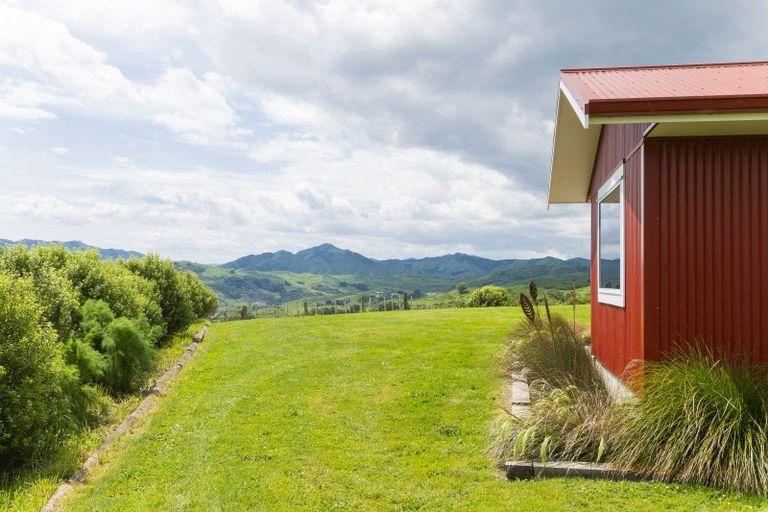 Photo of property in 232 Gaddums Hill Road, Outer Kaiti, Gisborne, 4010