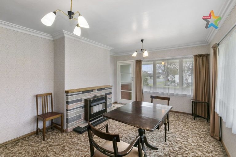 Photo of property in 20 Whitley Avenue, Ebdentown, Upper Hutt, 5018