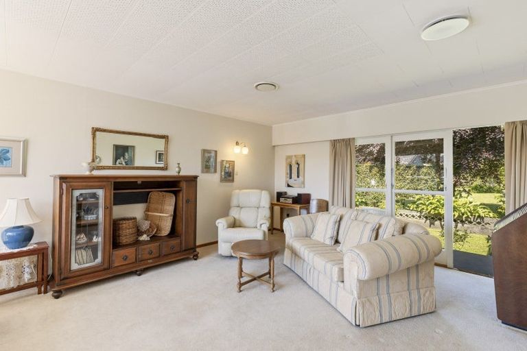Photo of property in 206a Tukapa Street, Westown, New Plymouth, 4310