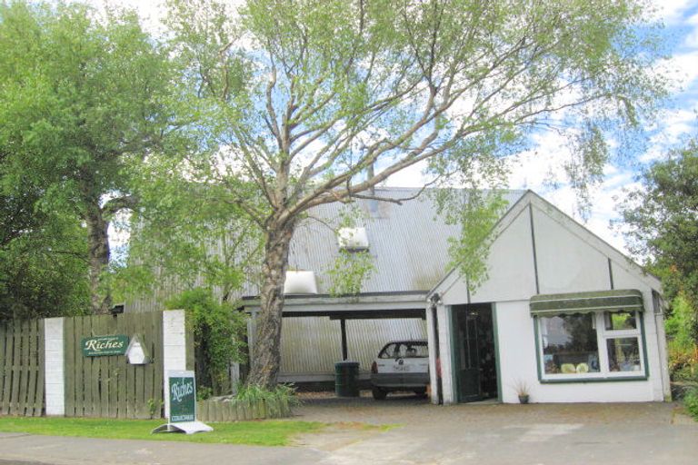 Photo of property in 70 Rangiora Woodend Road, Woodend, 7610