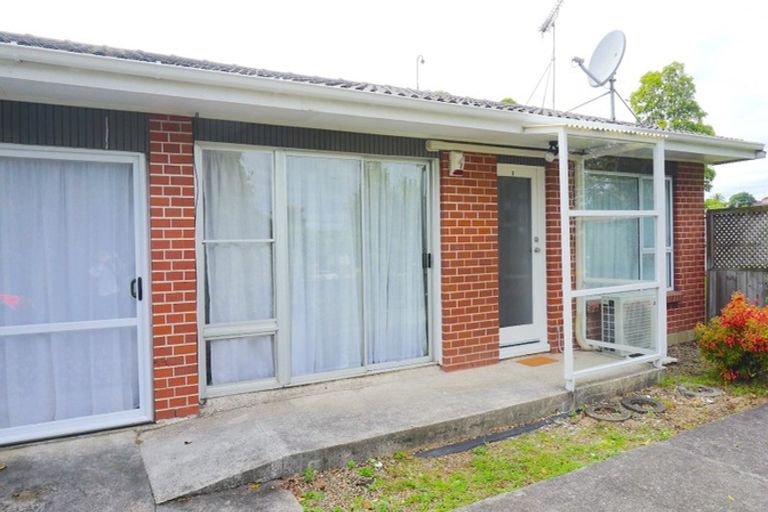 Photo of property in 2/268 Pakuranga Road, Pakuranga Heights, Auckland, 2010