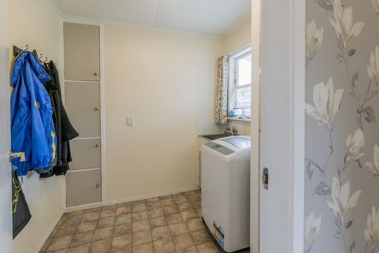 Photo of property in 164 Weraroa Road, Levin, 5510