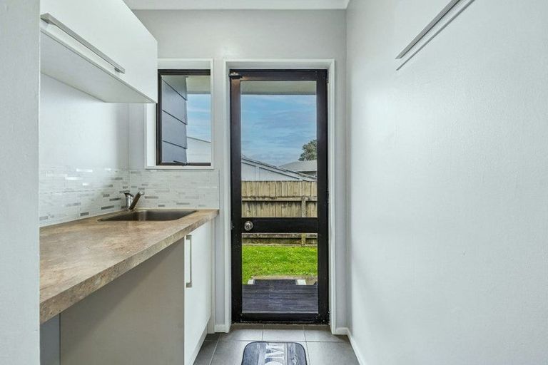 Photo of property in 8a Pukeko Street, Paraparaumu, 5032