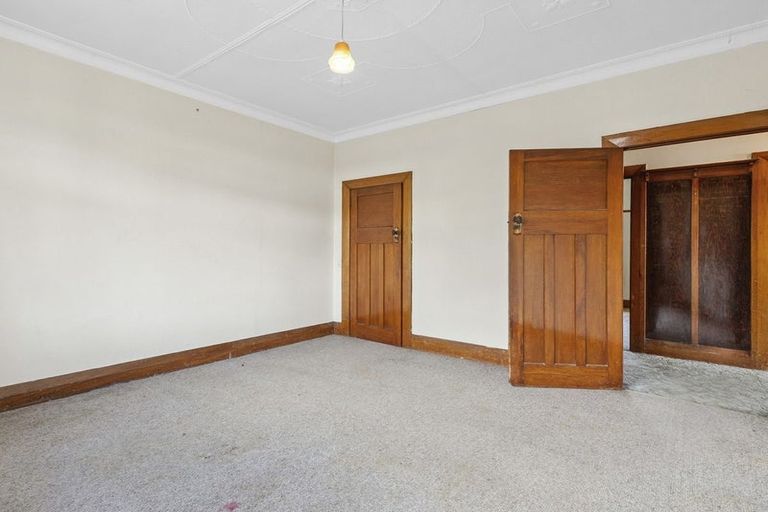 Photo of property in 11 Rutherford Street, Caversham, Dunedin, 9012