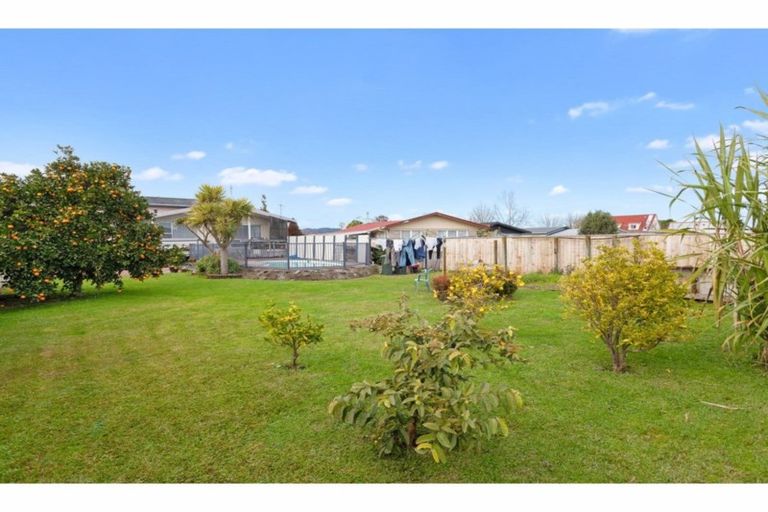 Photo of property in 25 Rata Avenue, Edgecumbe, 3120