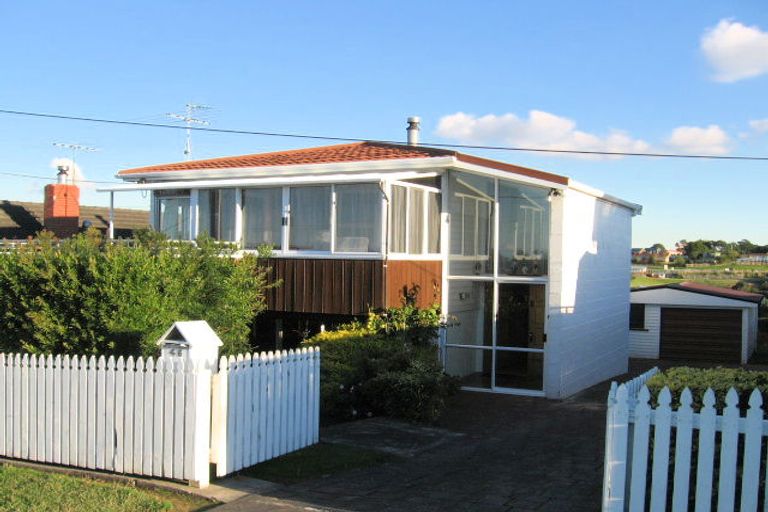 Photo of property in 46 Sunrise Avenue, Mairangi Bay, Auckland, 0630