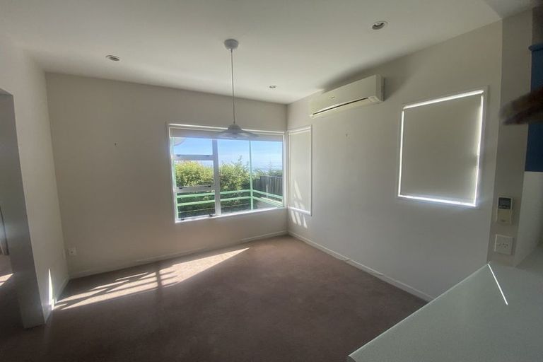 Photo of property in 1/5a Madeley Road, Mount Pleasant, Christchurch, 8081