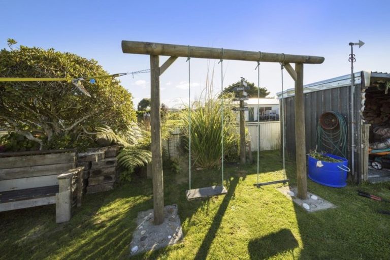 Photo of property in 279 High Street, Eltham, 4322