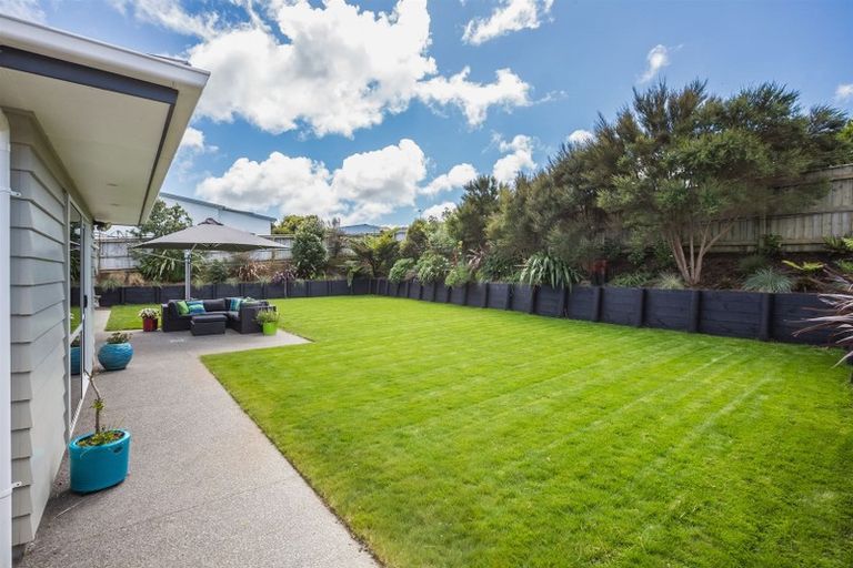 Photo of property in 7 Nelson Avenue, Aotea, Porirua, 5024