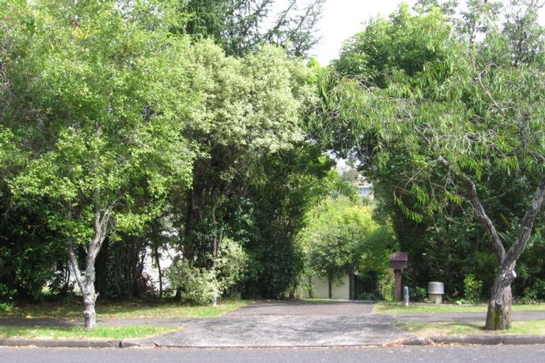 Photo of property in 1/48 Waiau Street, Torbay, Auckland, 0630