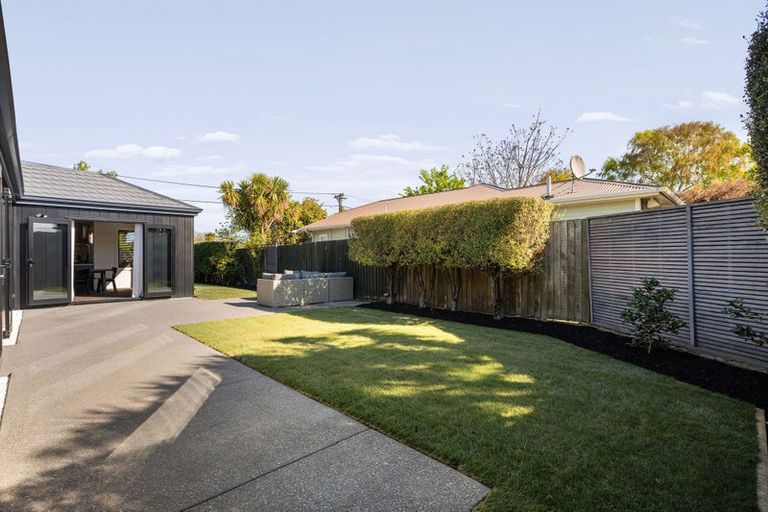 Photo of property in 137 Mcfaddens Road, St Albans, Christchurch, 8052