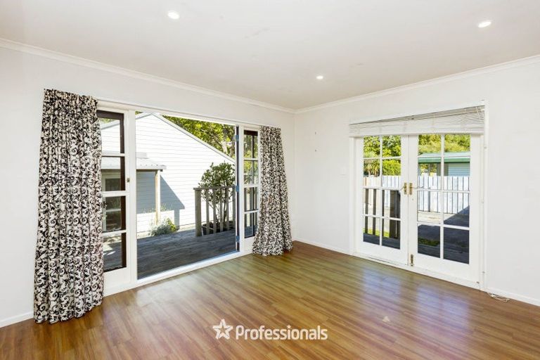 Photo of property in 14 Molloys Road, Te Marua, Upper Hutt, 5018