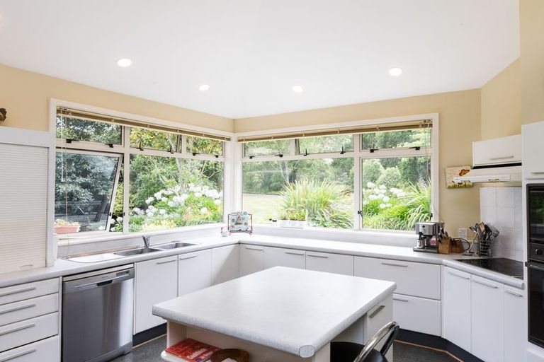 Photo of property in 6 Polson Hill Drive, Aokautere, Palmerston North, 4471