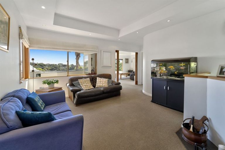 Photo of property in 53 Duncansby Road, Stanmore Bay, Whangaparaoa, 0932