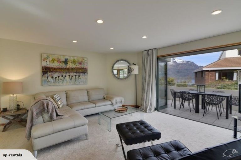 Photo of property in 10a Salmond Place, Queenstown, 9300