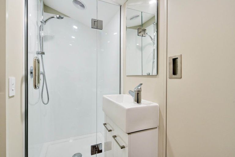 Photo of property in 8/31 Princess Terrace, Newtown, Wellington, 6021