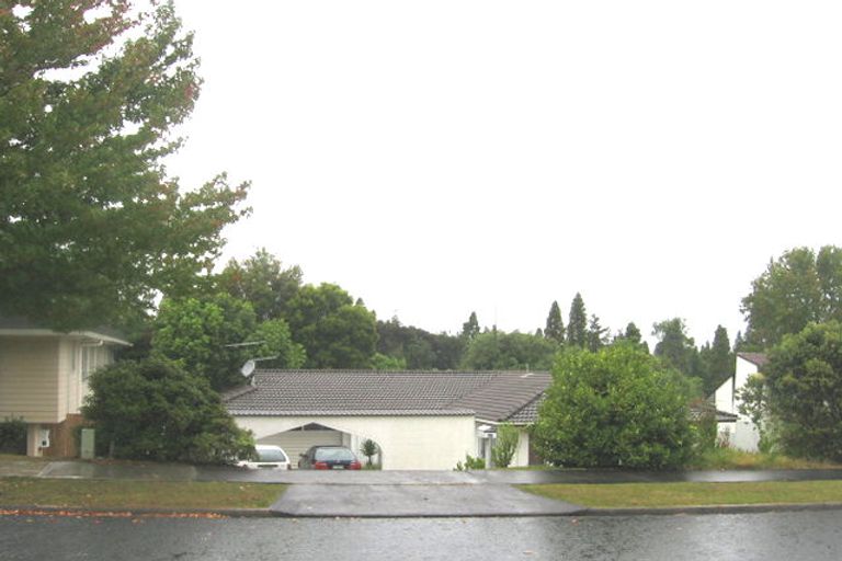 Photo of property in 78 Chelsea View Drive, Chatswood, Auckland, 0626