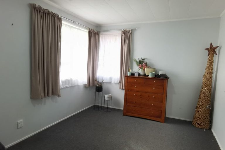 Photo of property in 31 Tabitha Crescent, Henderson, Auckland, 0612