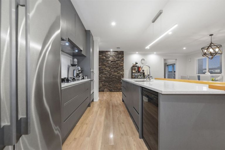 Photo of property in 15 Kemble Place, Flagstaff, Hamilton, 3210