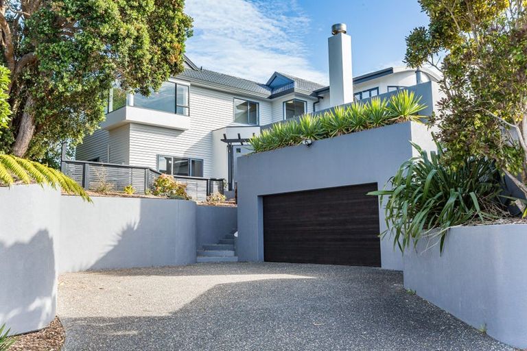 Photo of property in 13 Haunui Road, Pukerua Bay, 5026