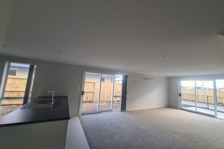 Photo of property in 63 Hills View Drive, Papamoa, 3118