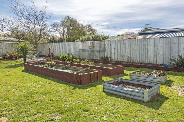 Photo of property in 3 Walter Place, Kirwee, Darfield, 7571