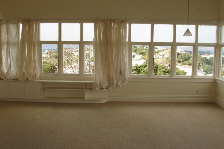 Photo of property in 26 Plunket Street, Kelburn, Wellington, 6012