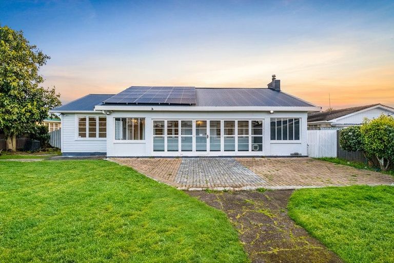 Photo of property in 42a Halsey Road, Manurewa, Auckland, 2102