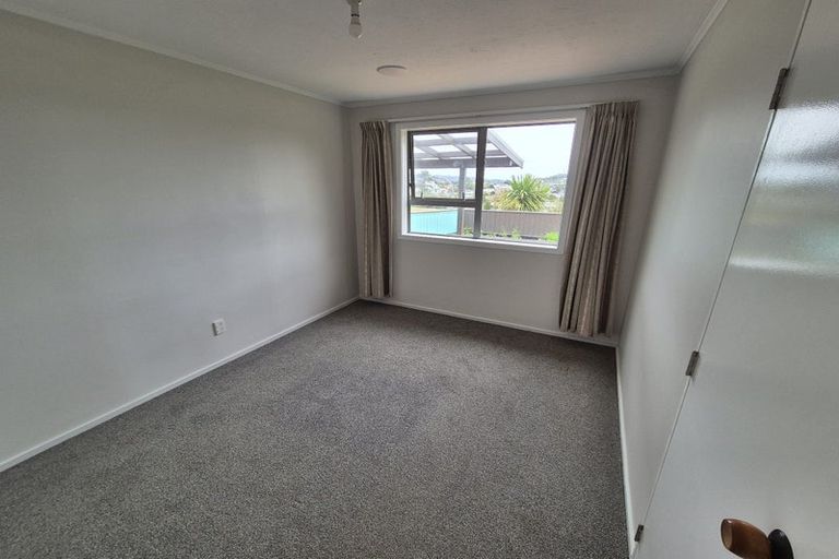Photo of property in 38 Waihora Crescent, Waitangirua, Porirua, 5024