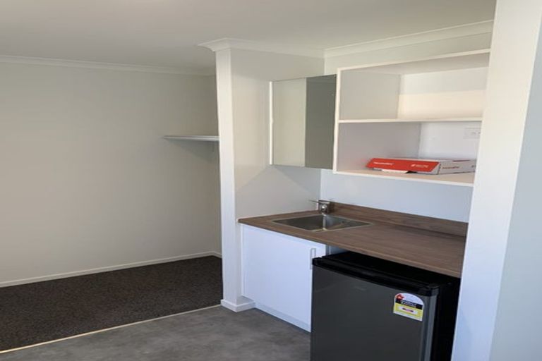 Photo of property in 4/11 Edgecumbe Street, Whitiora, Hamilton, 3200