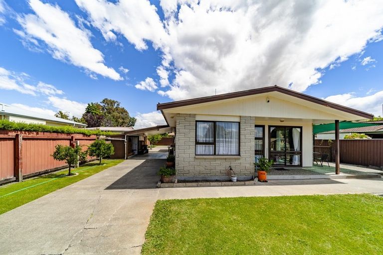 Photo of property in 32 O'dowd Road, Taradale, Napier, 4112