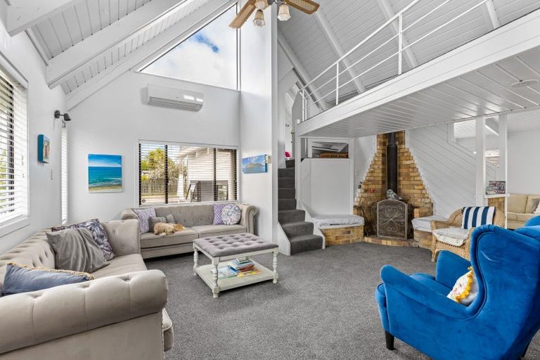 Photo of property in 91 Riverside Road, Orewa, 0931