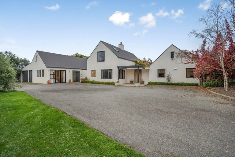 Photo of property in 9/239 Lake Ferry Road, Martinborough, 5781