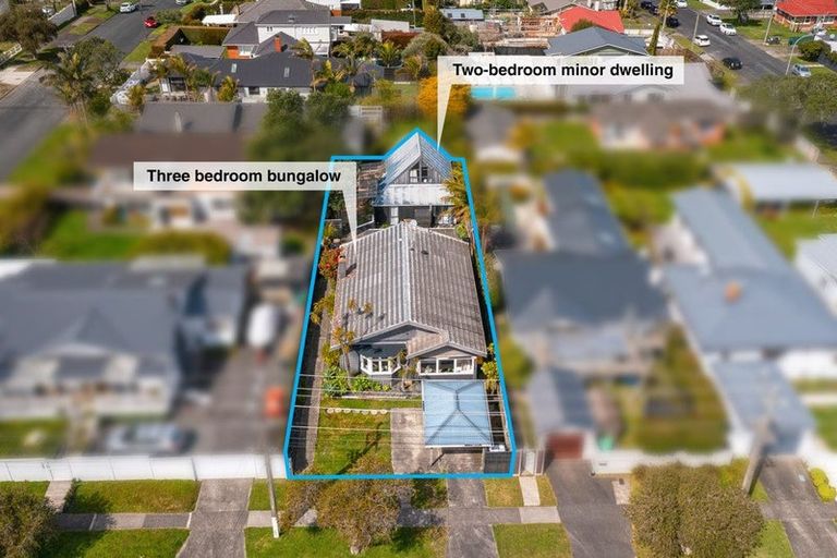 Photo of property in 72 Eversleigh Road, Belmont, Auckland, 0622