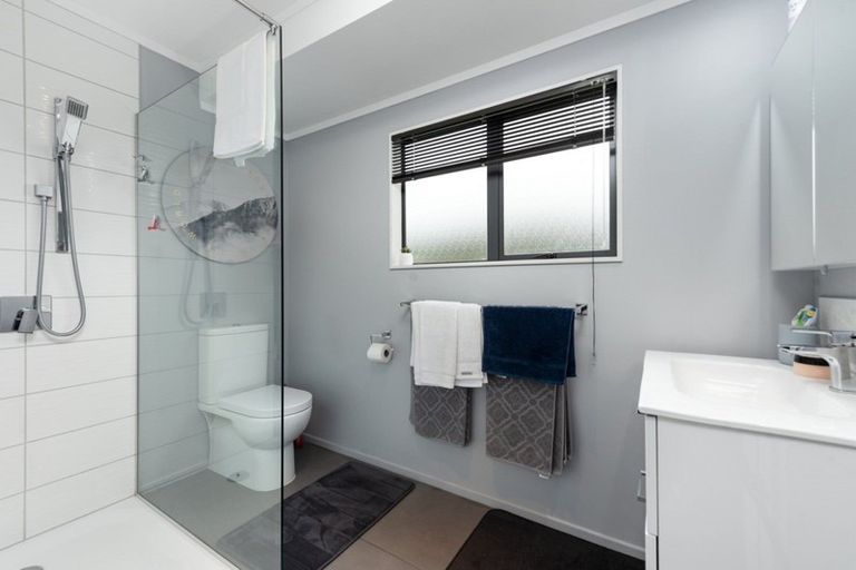 Photo of property in 35 Eclipse Terrace, Welcome Bay, Tauranga, 3112