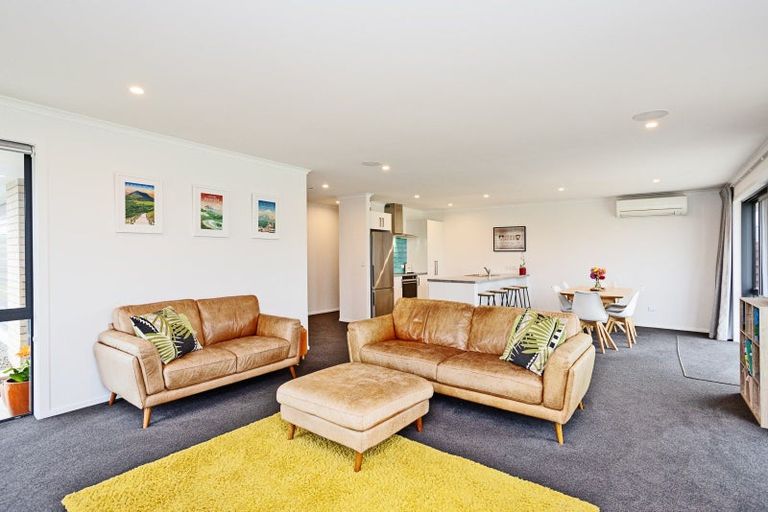 Photo of property in 83 Watt Road, Otatara, Invercargill, 9879