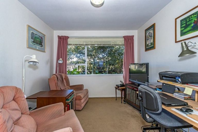 Photo of property in 140 Fisher Avenue, Beckenham, Christchurch, 8023
