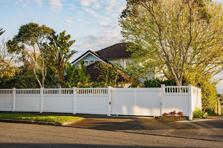 Photo of property in 1/47 Rautara Street, Orakei, Auckland, 1071