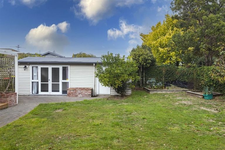 Photo of property in 50 Tui Street, Fendalton, Christchurch, 8041