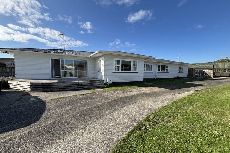 Photo of property in 10 Griffiths Place, Claudelands, Hamilton, 3214