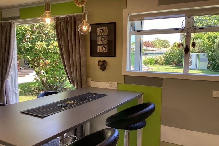 Photo of property in 17 Hinaki Street, Inner Kaiti, Gisborne, 4010