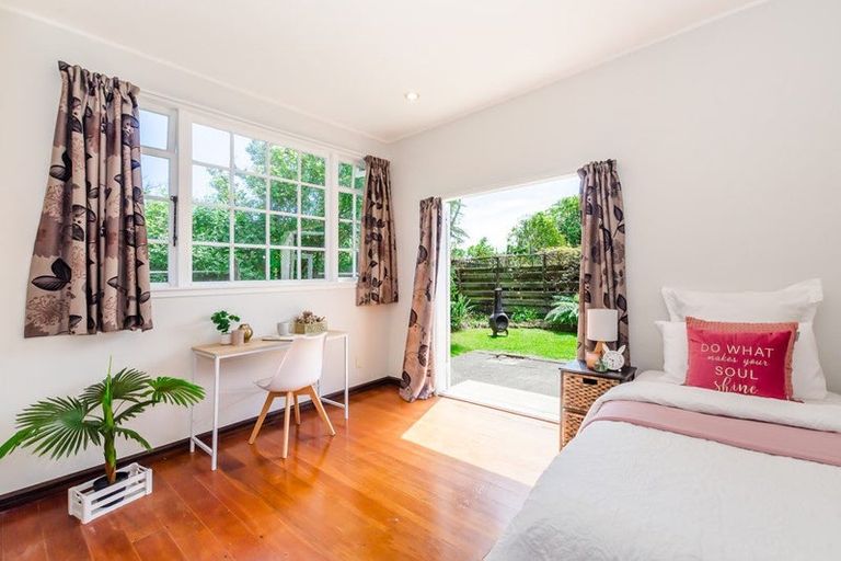 Photo of property in 57 Waimea Road, Waikanae Beach, Waikanae, 5036