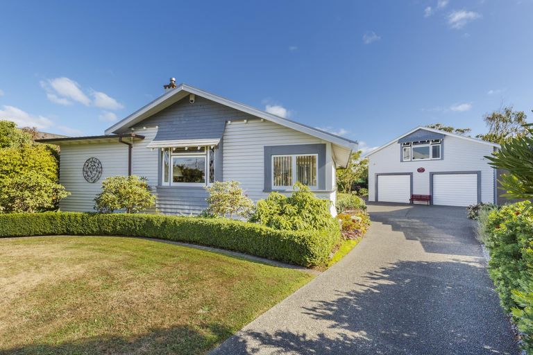 Photo of property in 127 Gillespies Line, Cloverlea, Palmerston North, 4412