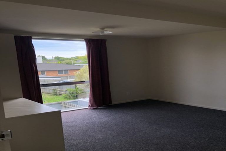 Photo of property in 105a Elizabeth Street, Riccarton, Christchurch, 8041