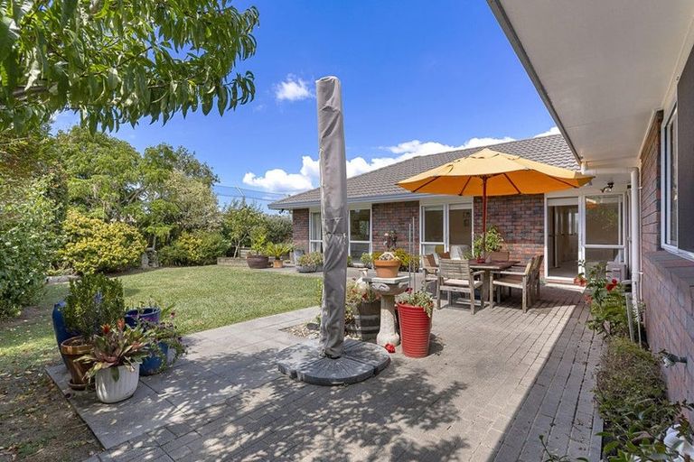 Photo of property in 56 Nicholas Road, Somerville, Auckland, 2014