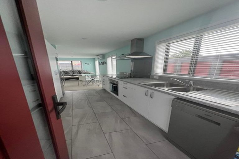 Photo of property in Bealey Courts, 1/271 Bealey Avenue, Christchurch Central, Christchurch, 8013