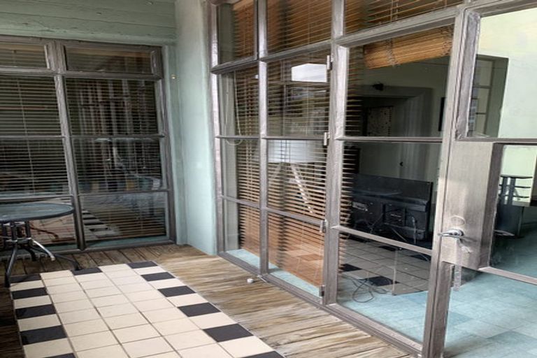 Photo of property in Dominion Apartments, 16/80 Victoria Street, Wellington Central, Wellington, 6011