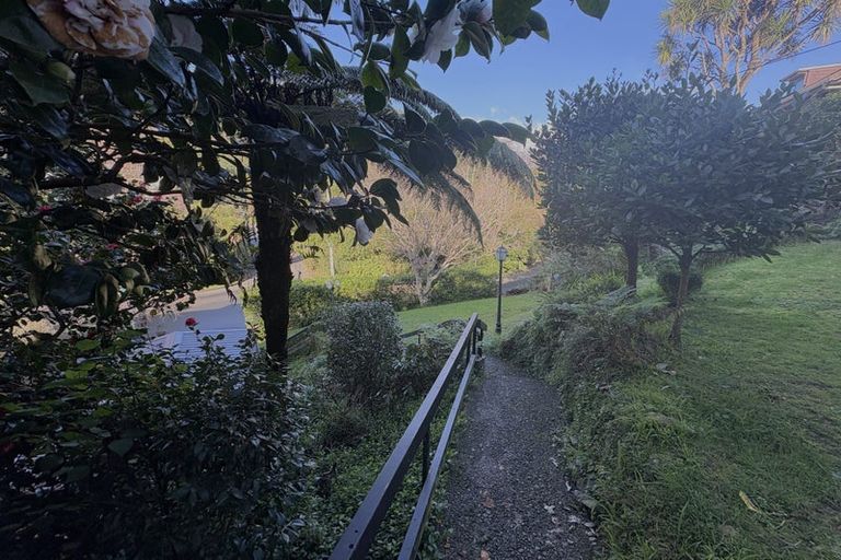 Photo of property in 26 Waitohu Road, York Bay, Lower Hutt, 5013